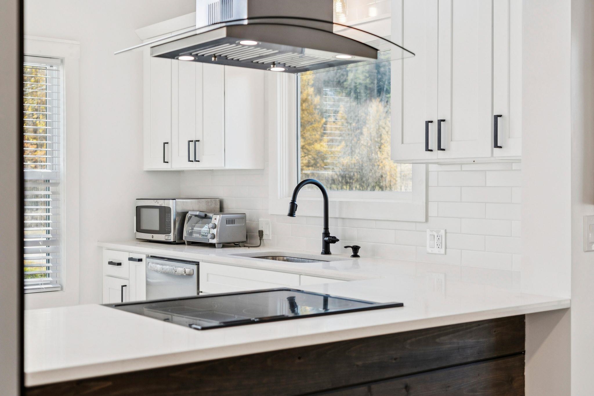 96 East Randolph Road Chelsea, VT 05038 - Photo 7 of 39