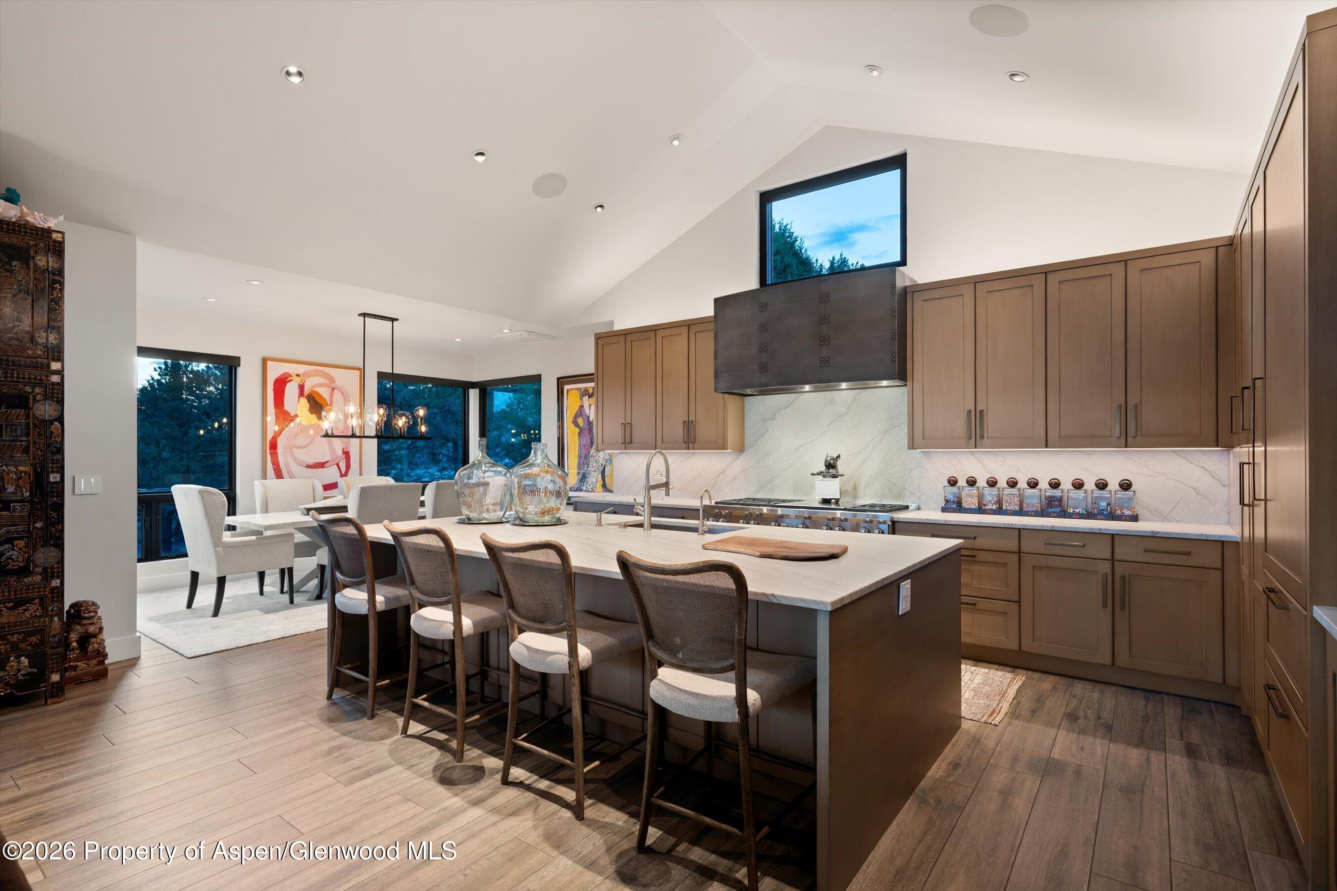258 Monarch Road Glenwood Springs, CO 81601 - Photo 19 of 73 a kitchen with lots of counter top space