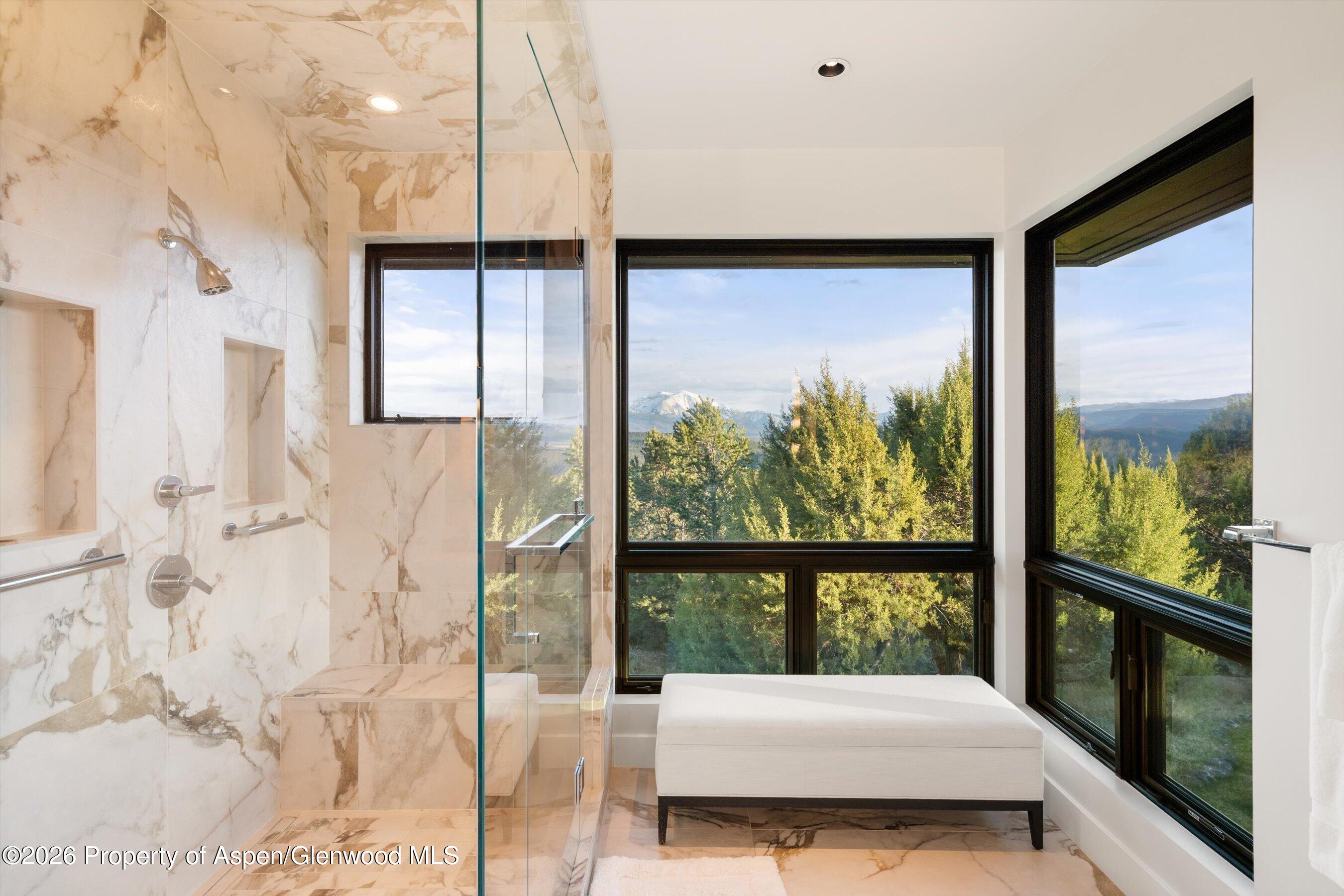 258 Monarch Road Glenwood Springs, CO 81601 - Photo 27 of 73 primary bathroom