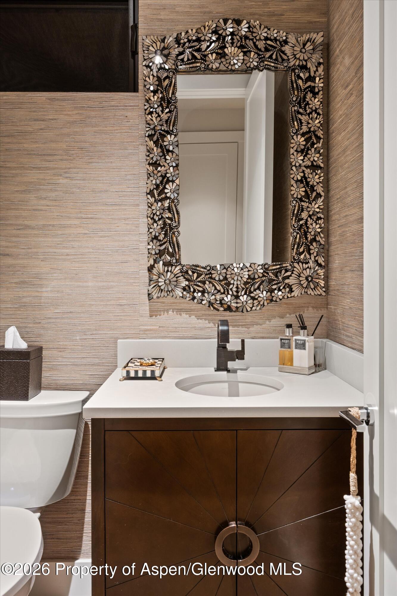 258 Monarch Road Glenwood Springs, CO 81601 - Photo 35 of 73 a bathroom with a sink and a toilet