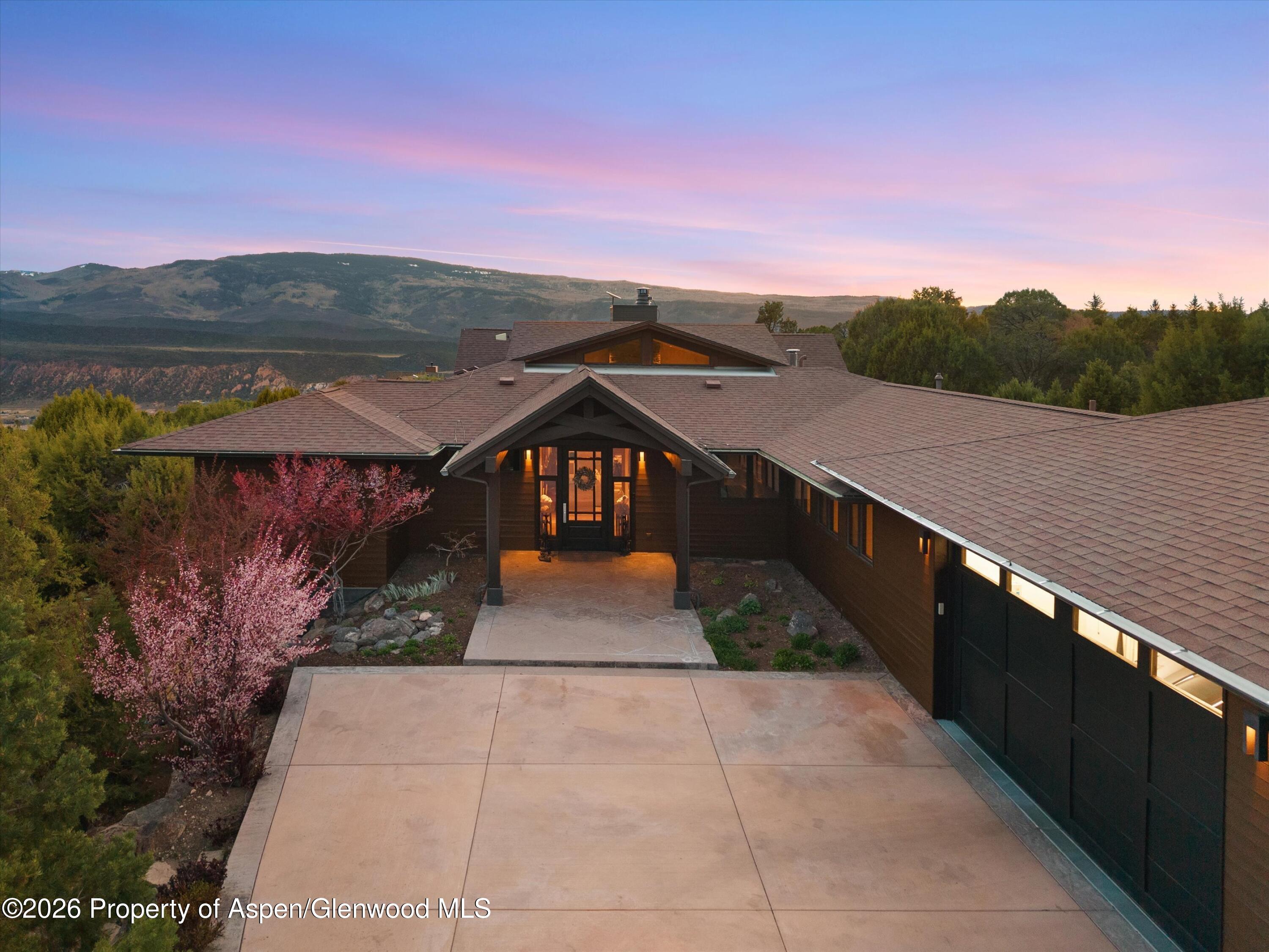 258 Monarch Road Glenwood Springs, CO 81601 - Photo 63 of 73 a view of a terrace with a garden