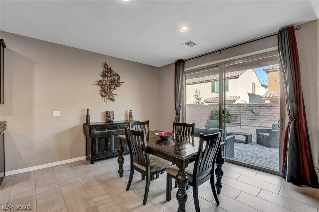 10958 Bluebell Basin Road Las Vegas, NV 89179 - Photo 9 of 45