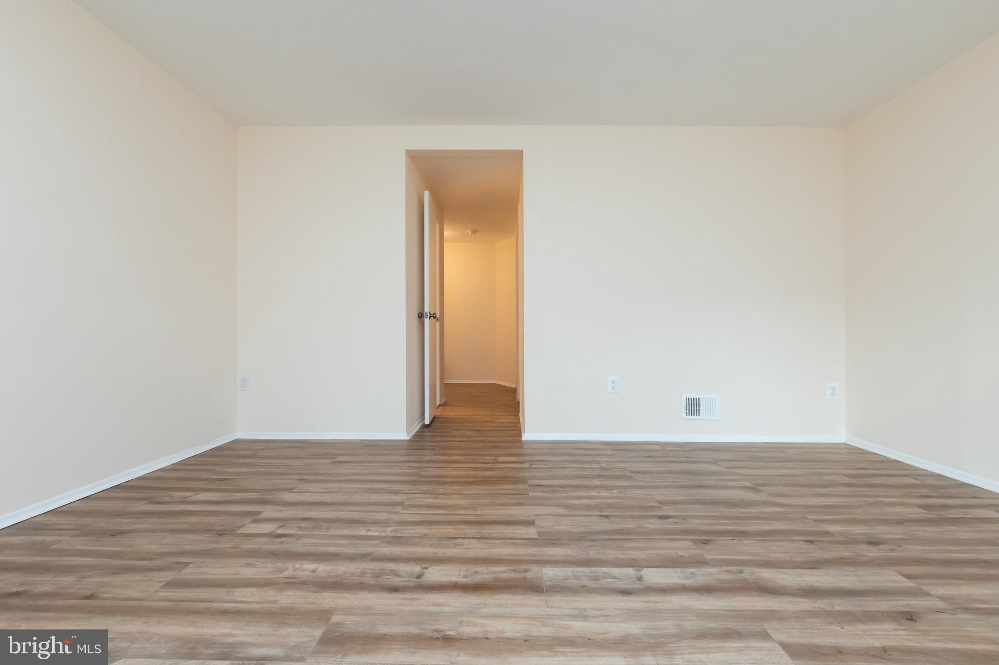 9752 Early Spring Way Columbia, MD 21046 - Photo 41 of 49 Gallery Image 41
