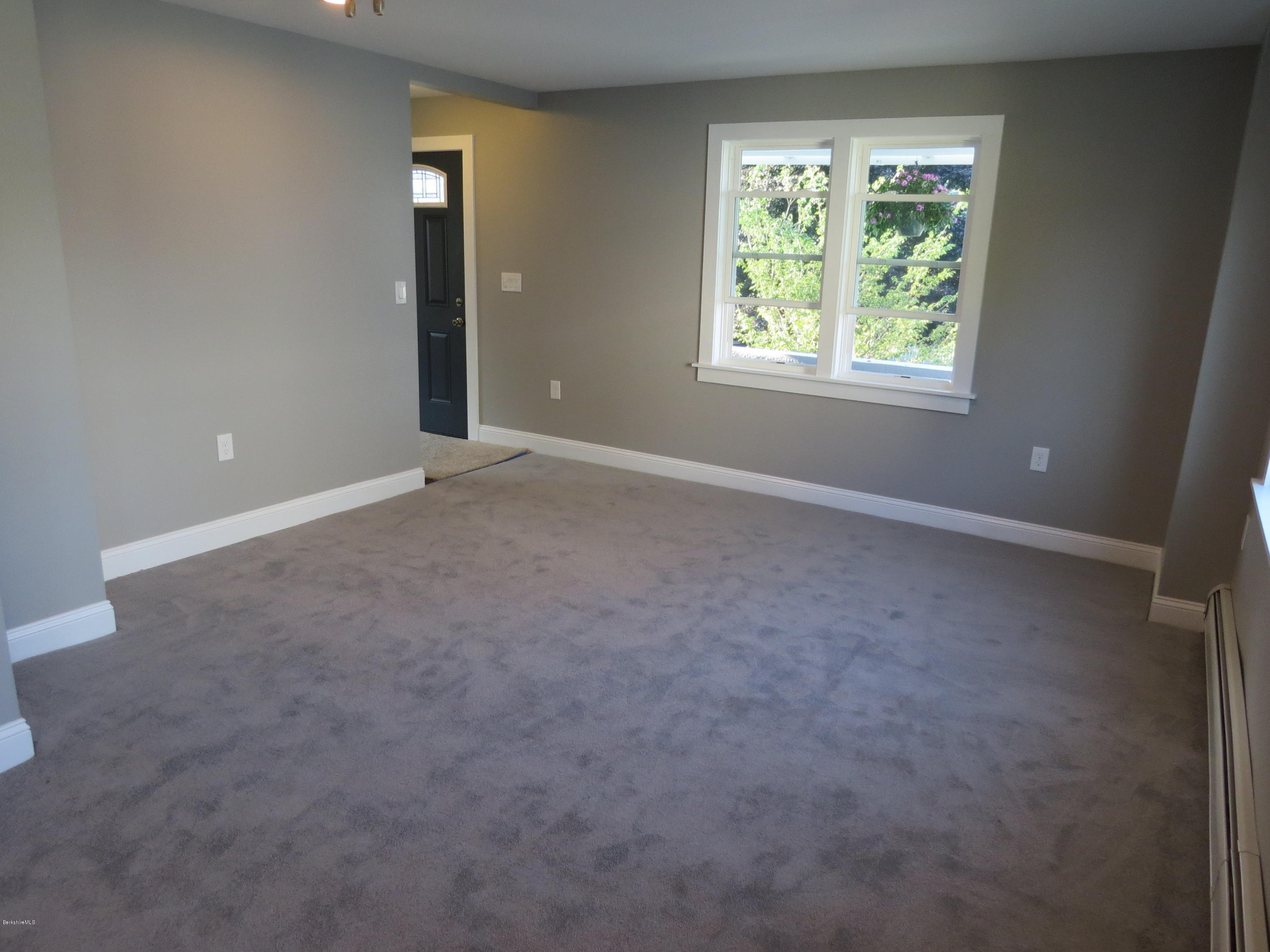 64 Valley Street Adams, MA 01220 - Photo 14 of 41 Living Room