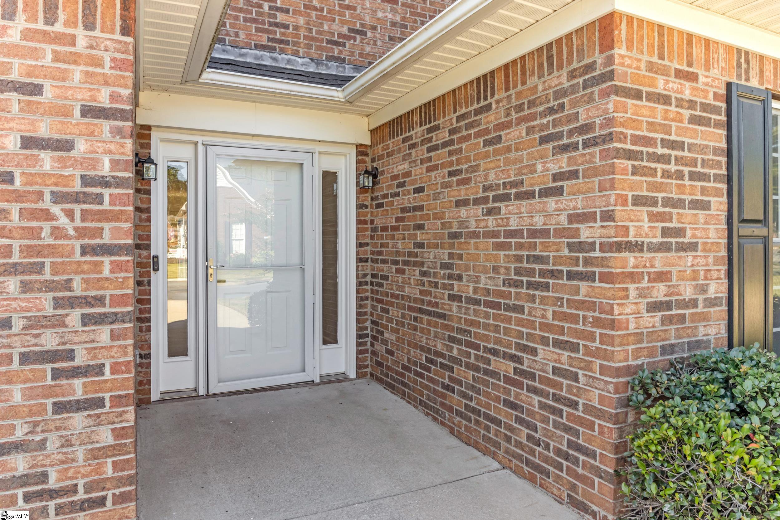 58 Arbours W Lane Moore, SC 29369 - Photo 2 of 30