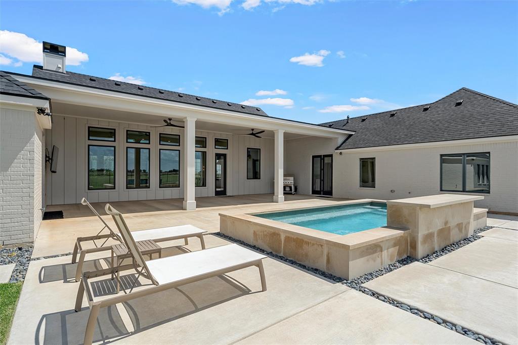417 Willow Moon Ranch Road Crawford, TX 76638 - Photo 36 of 40