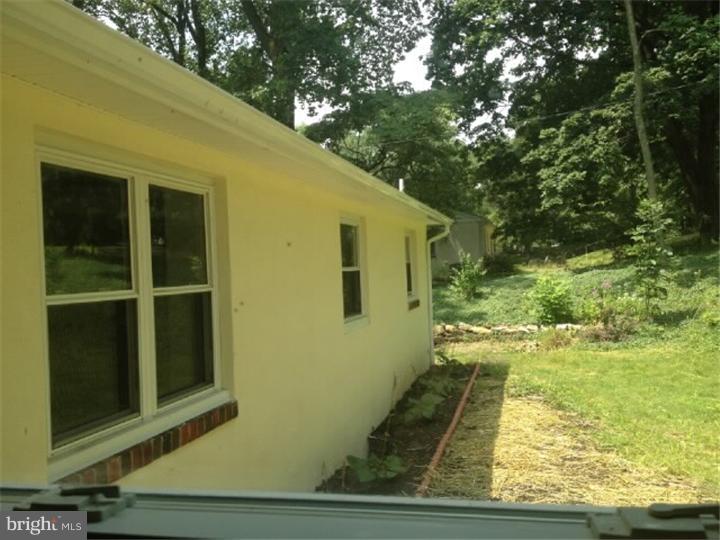 121 Dayleview Road Berwyn, PA 19312 - Photo 11 of 20