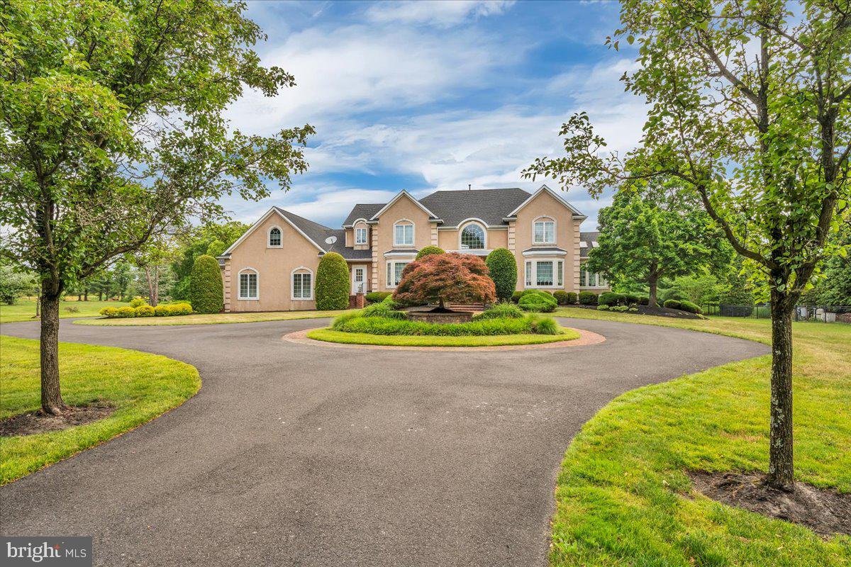 735 Hartford Road Moorestown, NJ 08057 - Photo 4 of 36