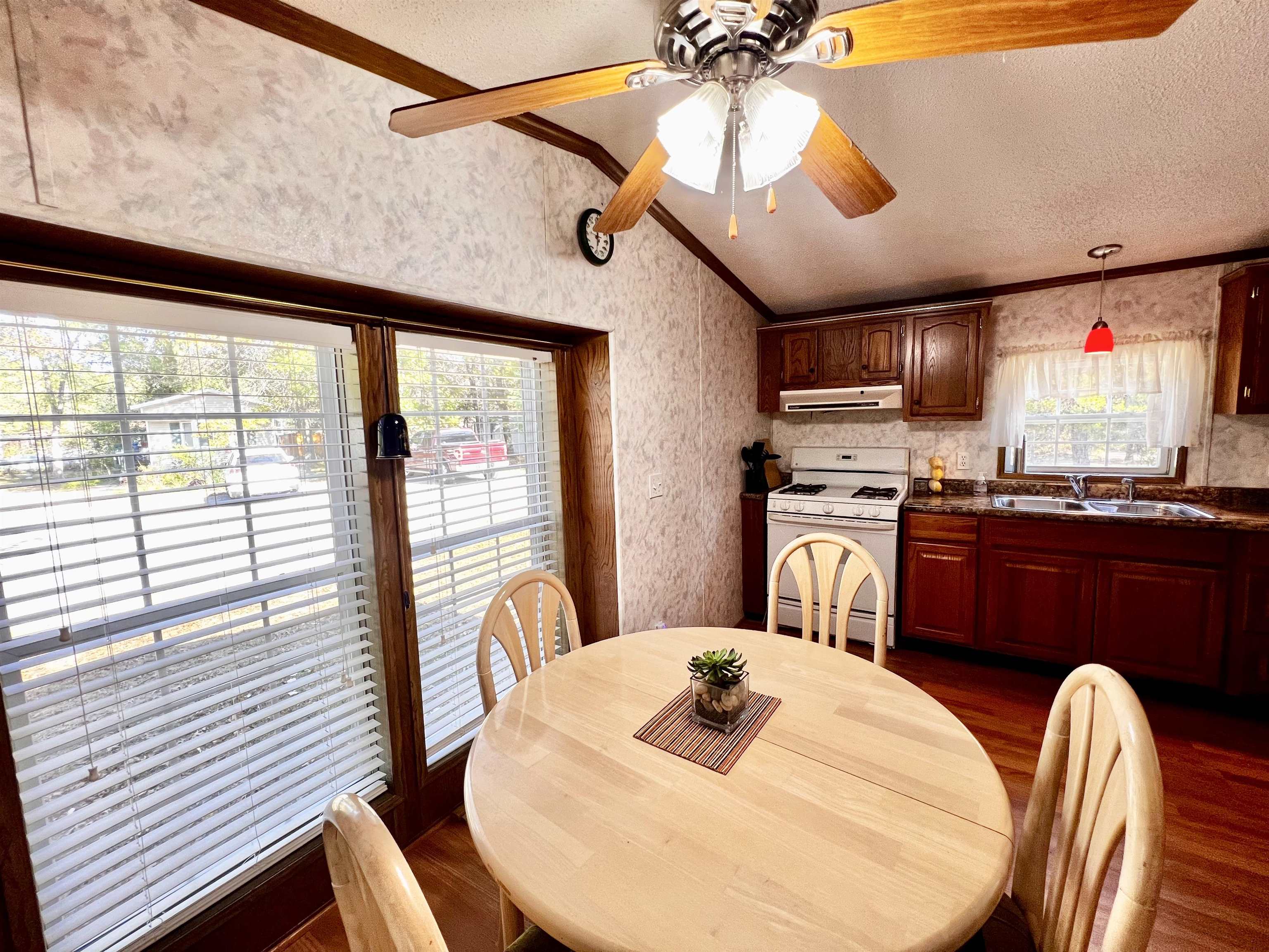 1870 County Rd F, Unit 80 Friendship, WI 53934 - Photo 17 of 41