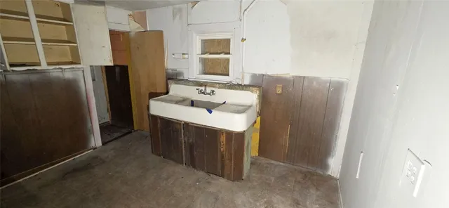 $39,900 | 28 Bayless Avenue, Binghamton, NY 13903