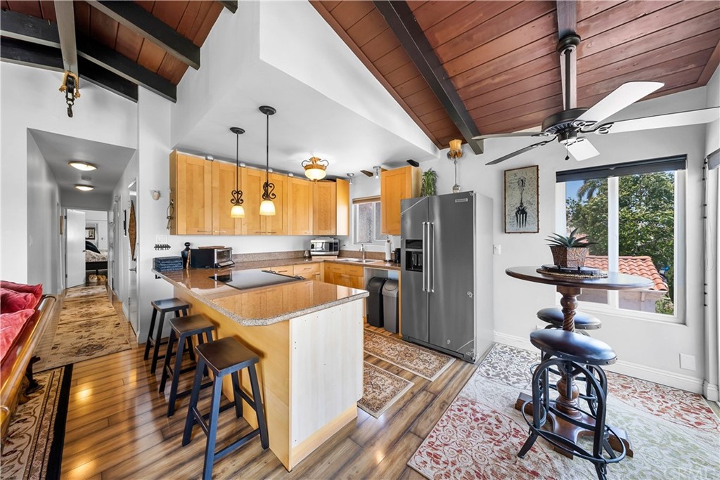 141 Corona Avenue, Unit 2 Long Beach, CA 90803 - Photo 5 of 23