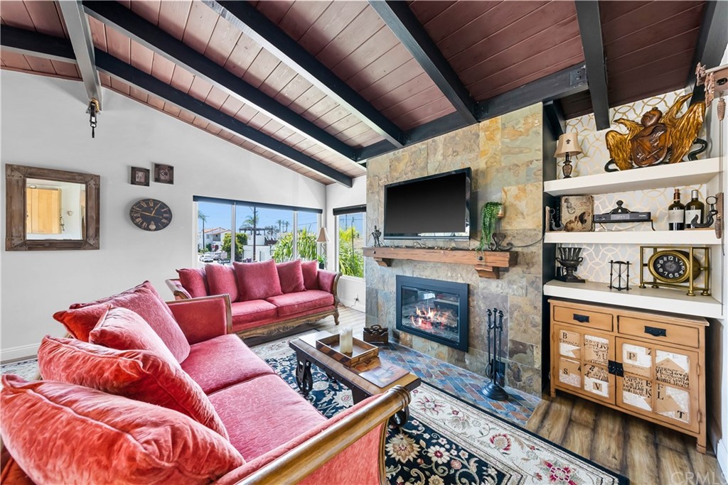 141 Corona Avenue, Unit 2 Long Beach, CA 90803 - Photo 8 of 23