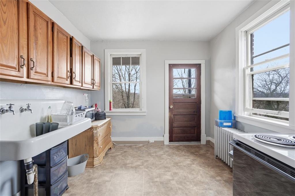 111 Harlem Avenue McKees Rocks, PA 15136 - Photo 11 of 36