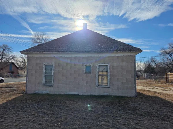 $30,000 | 1796 West C Street, Torrington, WY 82240