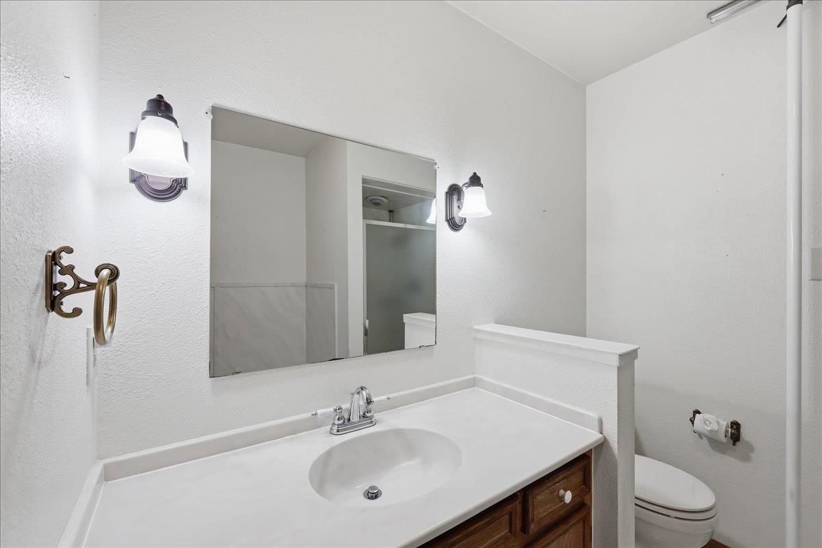 5240 Avie Lane Beaumont, TX 77708 - Photo 15 of 49