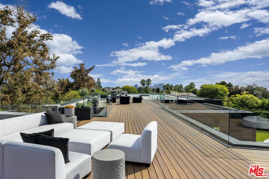 615 North Faring Road Los Angeles, CA 90077 - Photo 18 of 26