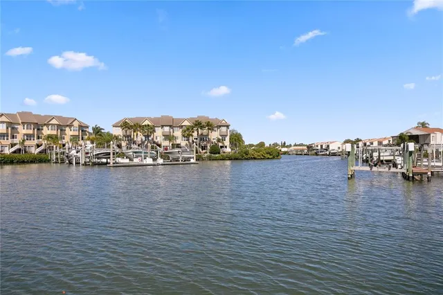 $14,995 | 4130 Causeway Vista Drive, Tampa, FL 33615