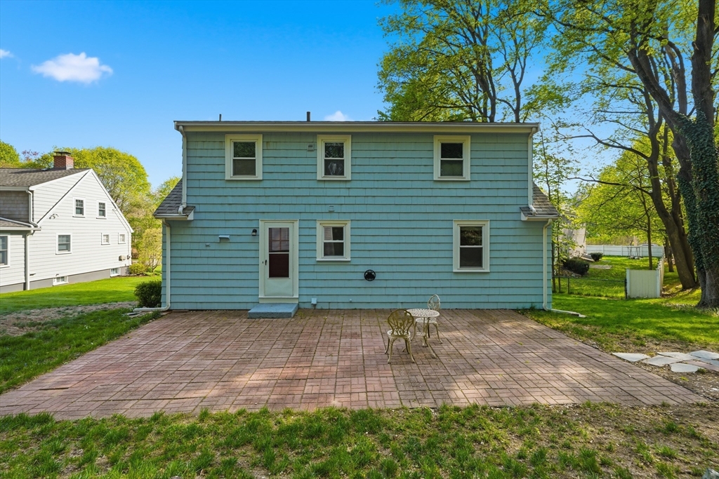 6 Brookside Avenue Lexington, MA 02421 - Photo 38 of 42