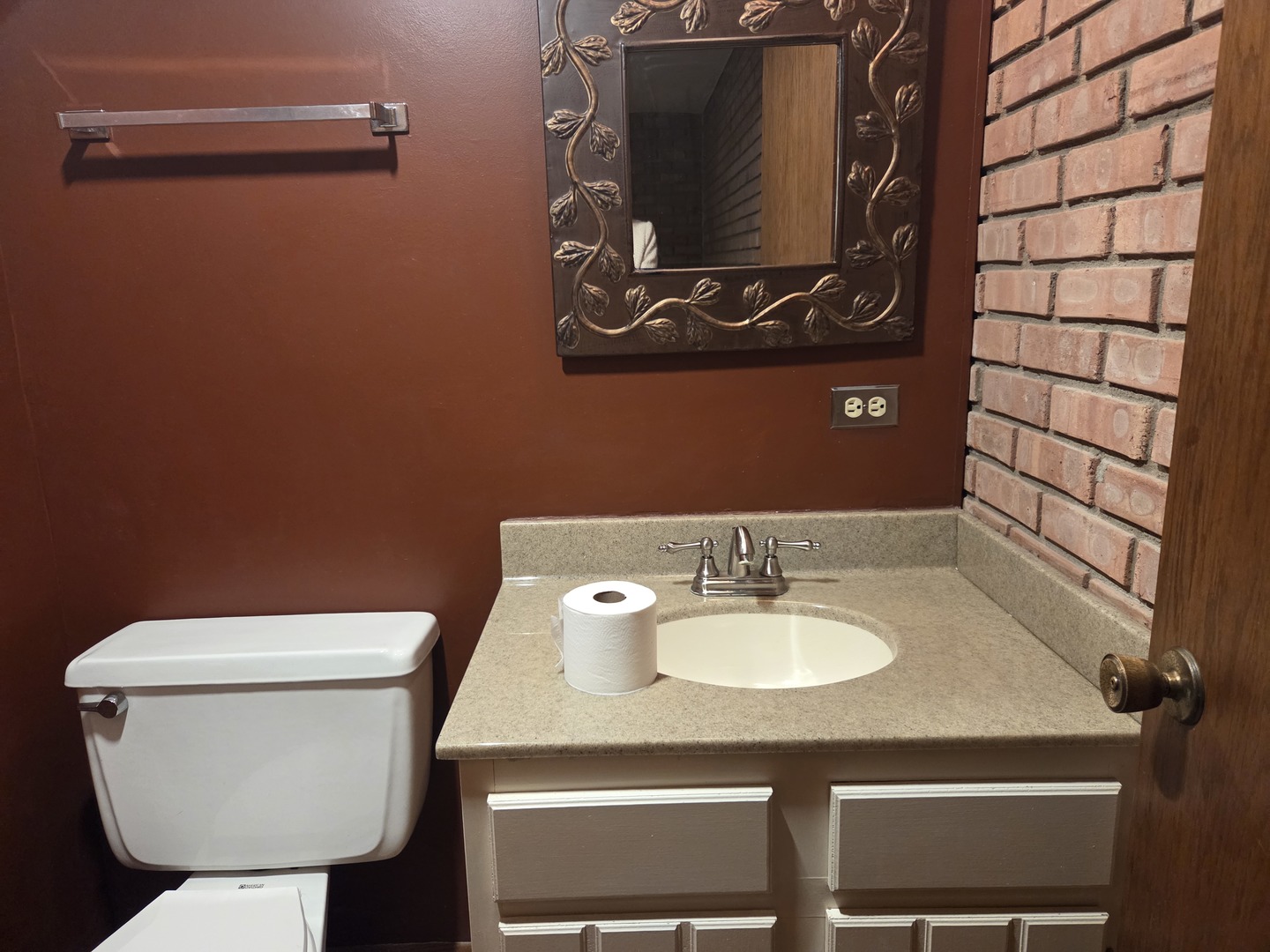528 East Main Street Barrington, IL 60010 - Photo 9 of 18 a bathroom with a sink and a toilet