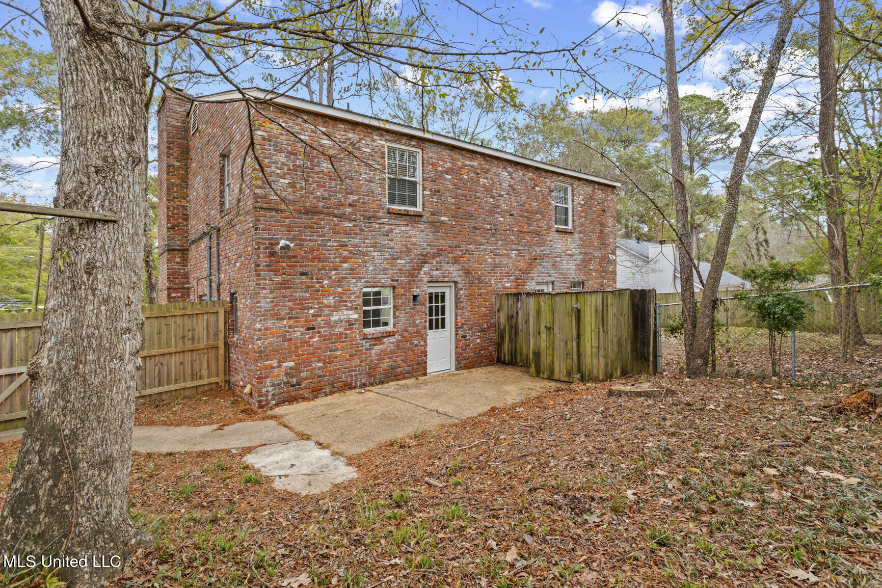 1811 Meadowbrook Road Jackson, MS 39211 - Photo 10 of 10 10