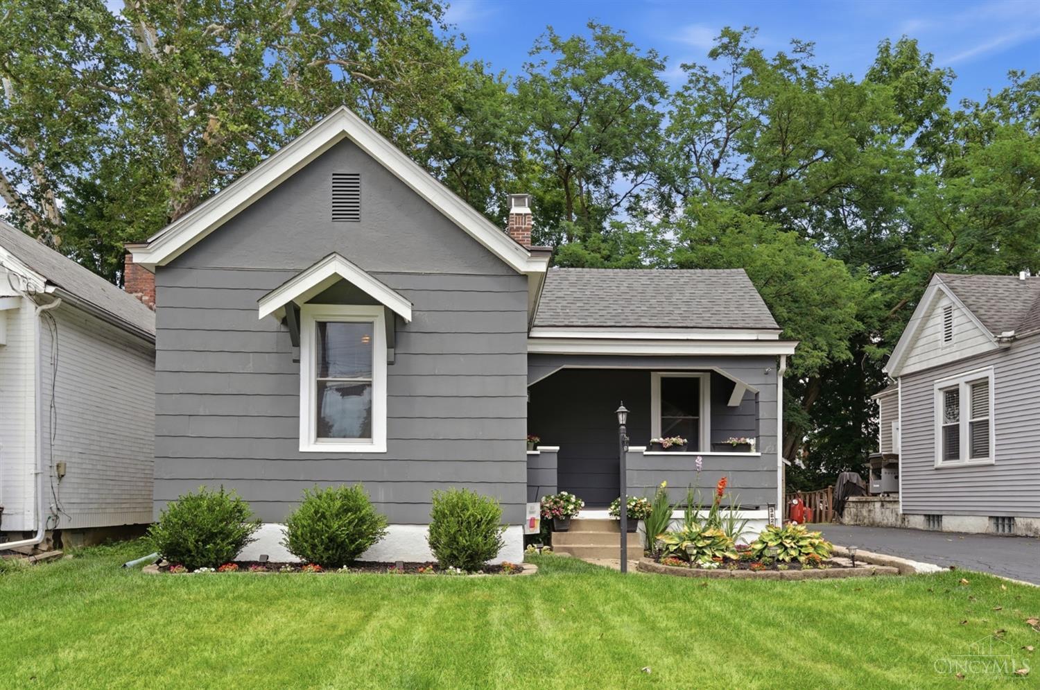 3826 Watterson Road Fairfax, OH 45227 - Photo 1 of 38
