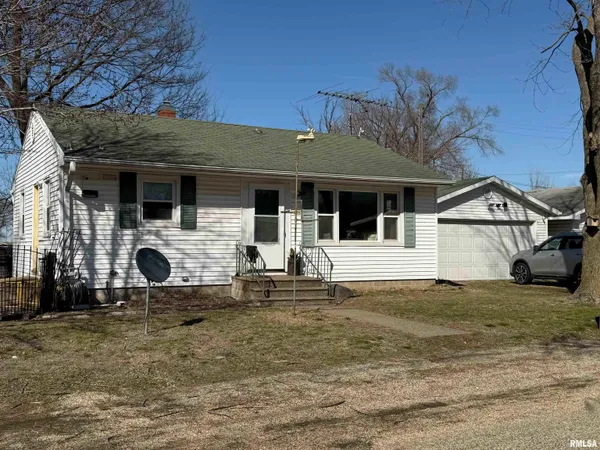 $59,000 | 106 Sycamore Street, Gladstone, IL 61437