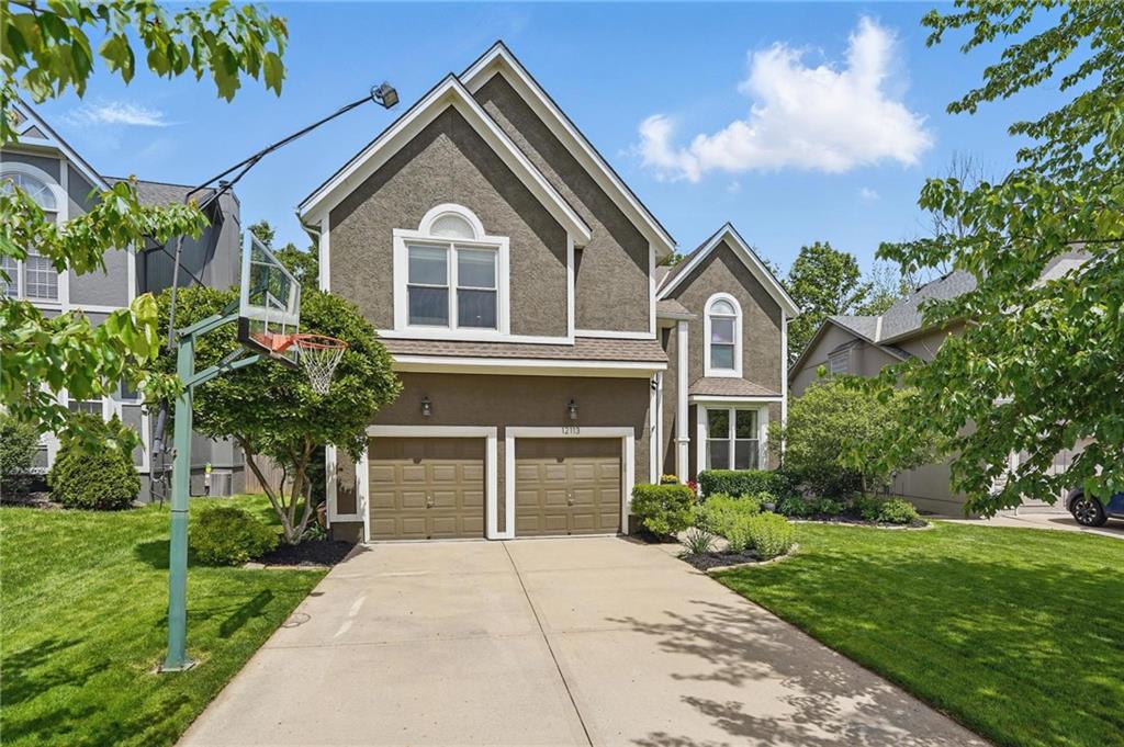 12113 Craig Street Overland Park, KS 66213 - Photo 1 of 85