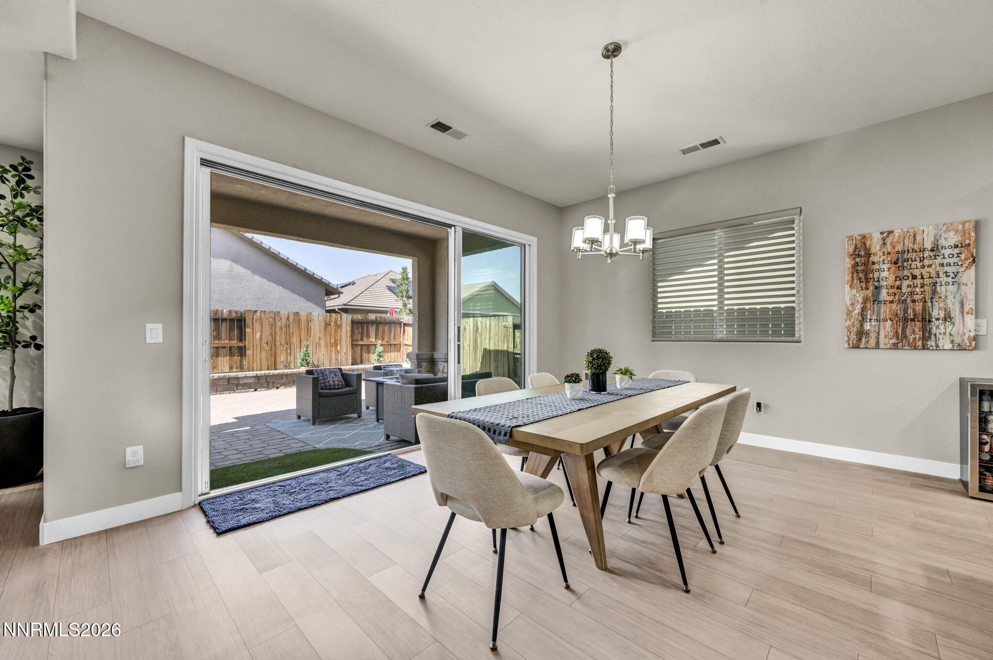 2029 Neviekay Lane Reno, NV 89521 - Photo 31 of 73 Dining area