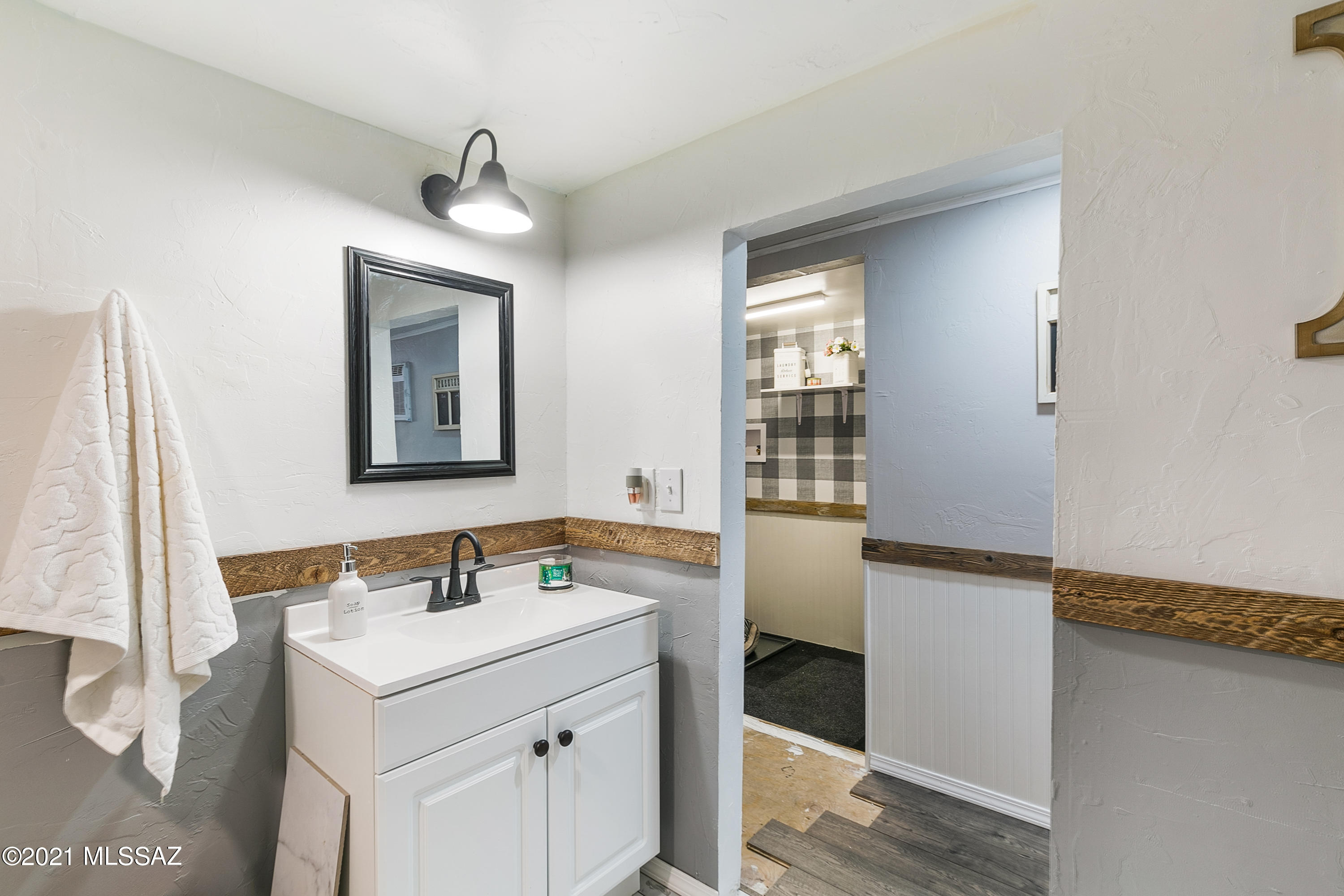 1635 West Roger Road, Unit 47 Tucson, AZ 85705 - Photo 16 of 24