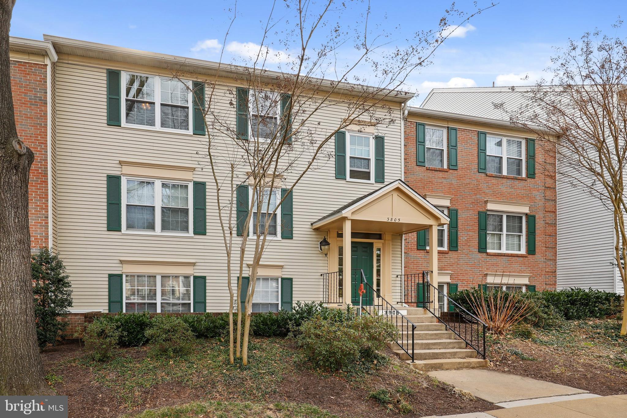 3805 Green Ridge Court, Unit 301 Fairfax, VA 22033 - Photo 1 of 22