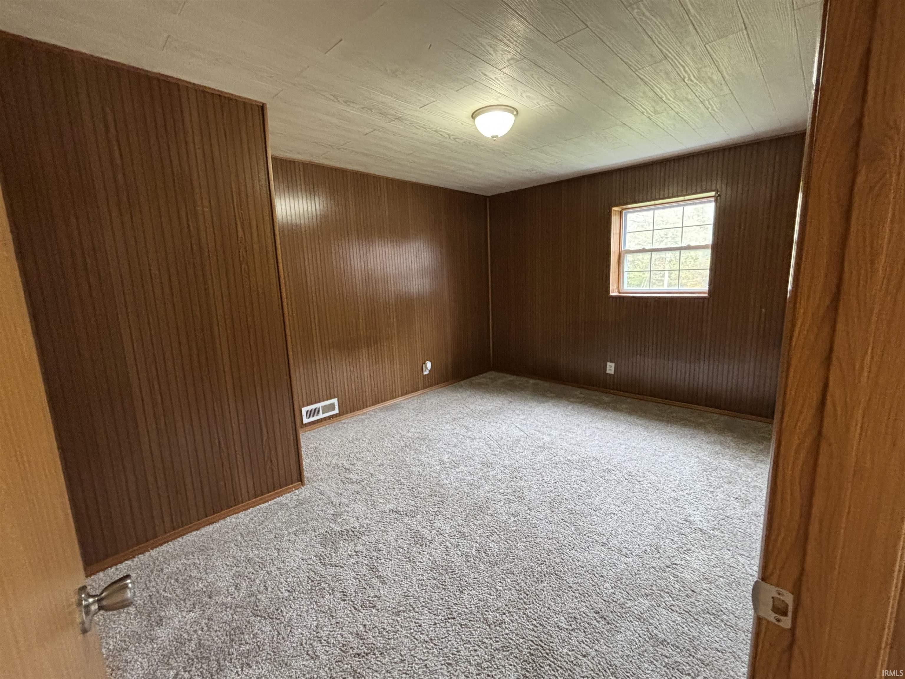 957 South Strauser Road Springville, IN 47462 - Photo 10 of 16 Gallery Image 10