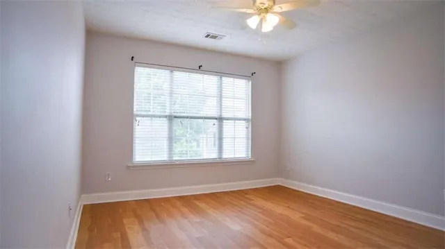 $339,900 | 6616 Splashwater Drive, Flowery Branch, GA 30542