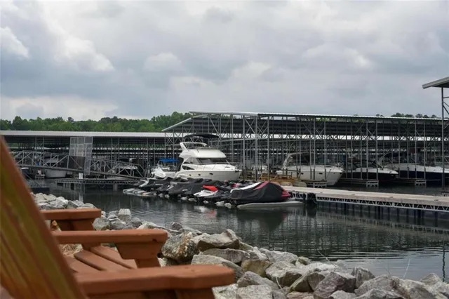 $339,900 | 6616 Splashwater Drive, Flowery Branch, GA 30542