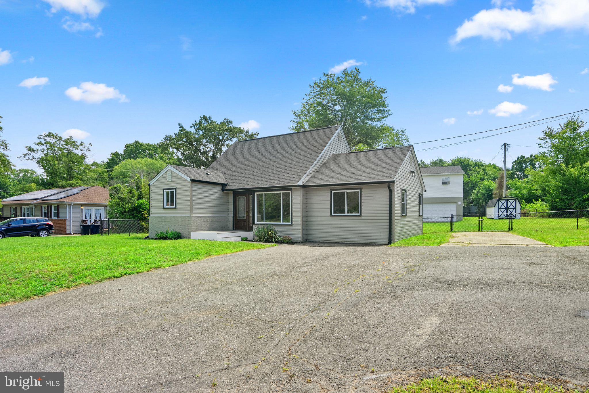 754 Farmington Road West Accokeek, MD 20607 - Photo 4 of 41