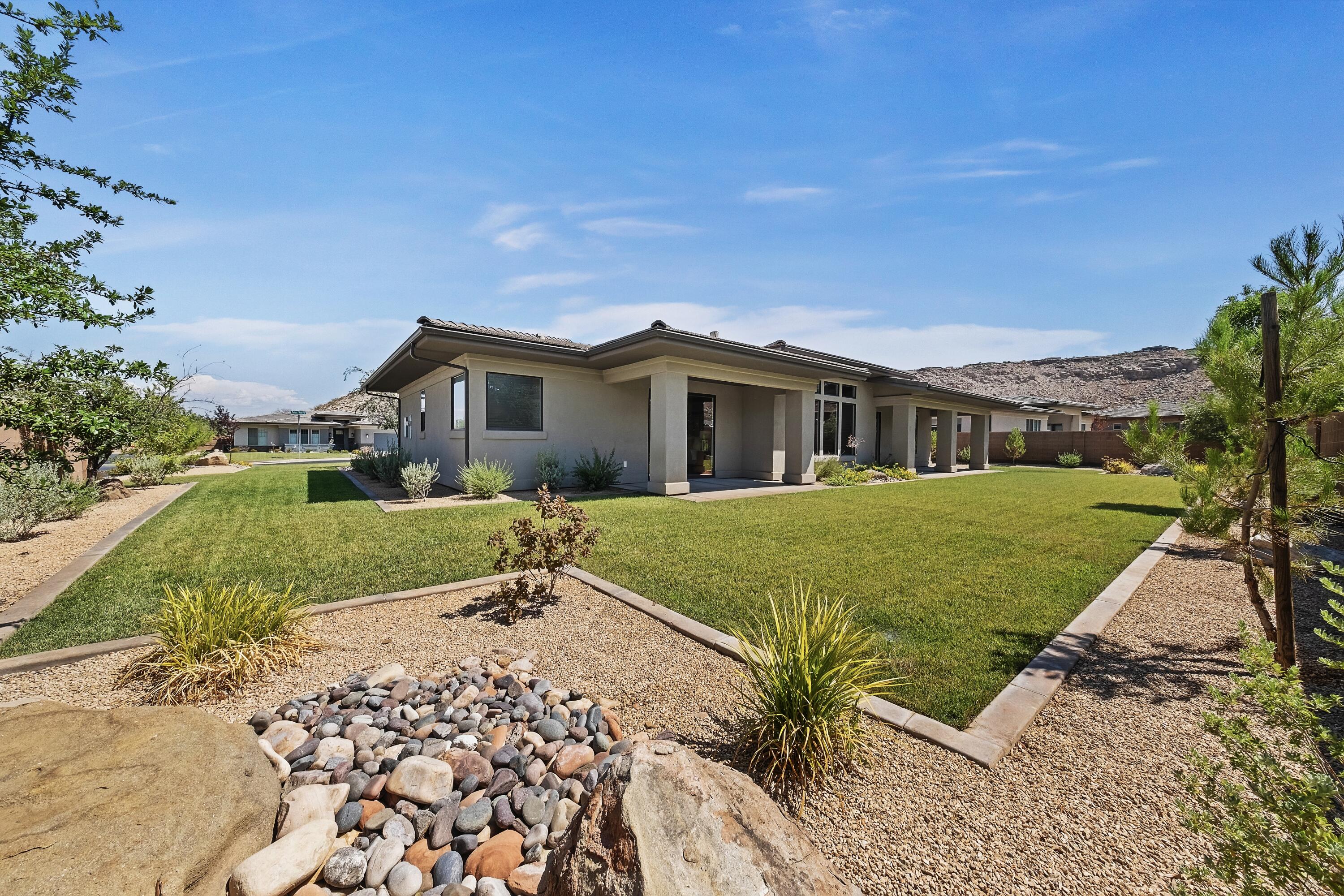 1516 Talus Way St. George, UT 84790 - Photo 33 of 34 33-1516Talus-VIMA-089