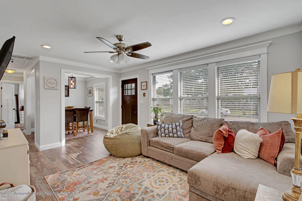 92 Stephan Road Brick, NJ 08724 - Photo 3 of 26 Cozy Living Room