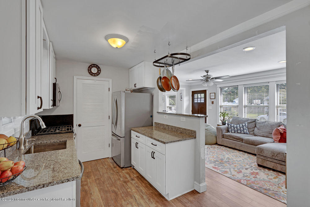 92 Stephan Road Brick, NJ 08724 - Photo 8 of 26 Granite Countertops