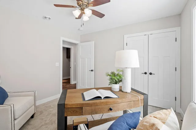 $389,900 | 2327 17th Avenue East, North St. Paul, MN 55109