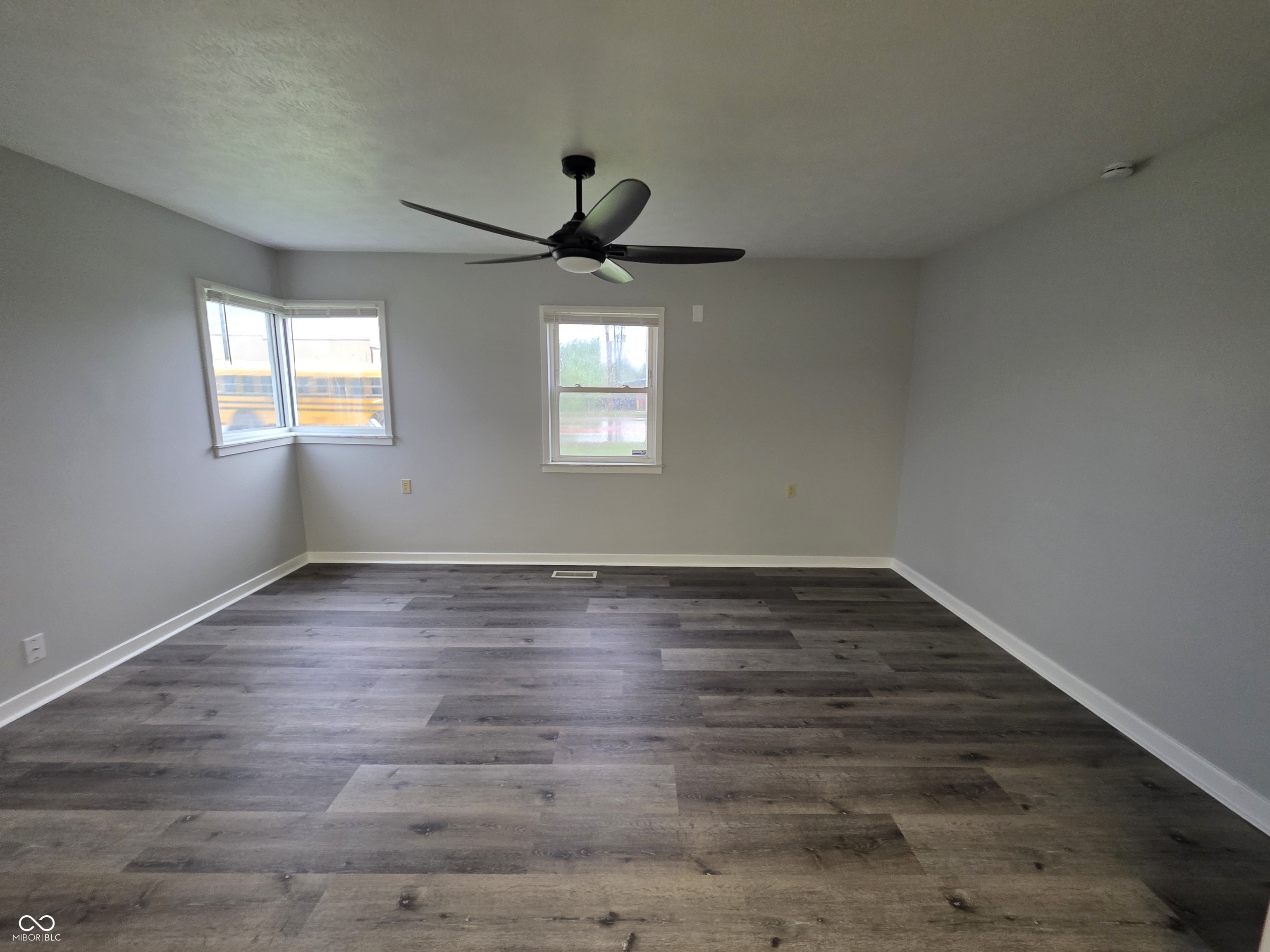3803 Biscayne Road Indianapolis, IN 46226 - Photo 6 of 31