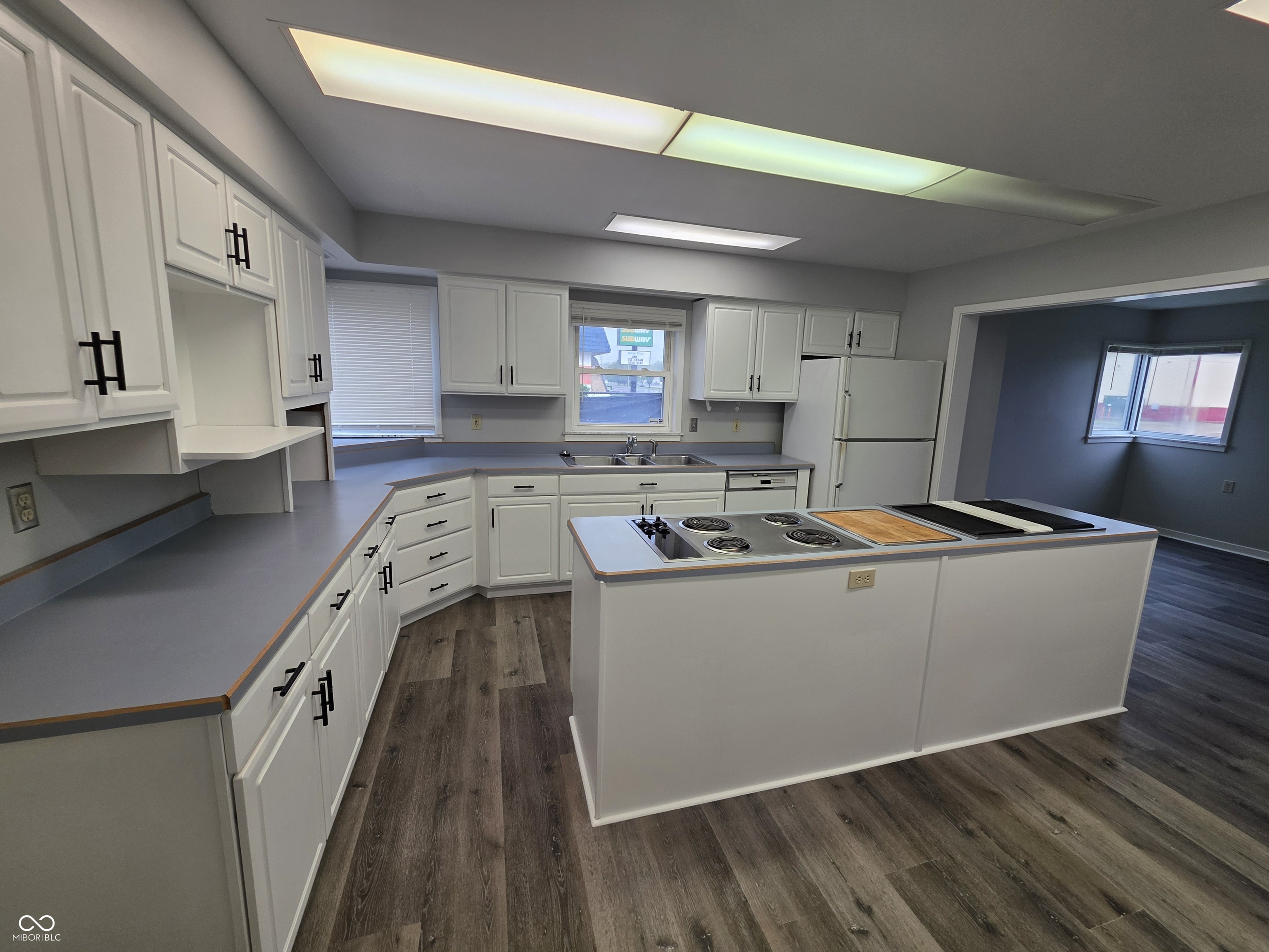 3803 Biscayne Road Indianapolis, IN 46226 - Photo 9 of 31