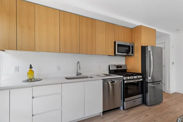 $2,885 | 231 Hackensack Plank Road, Unit 409, Weehawken, NJ 07086