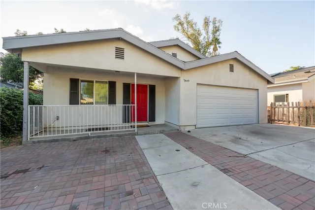 $1,295,000 | 7449-7451 Alabama Avenue, Canoga Park, CA 91303