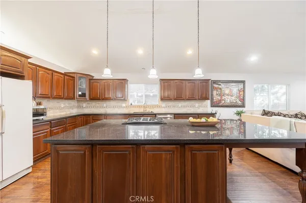 $1,295,000 | 7449-7451 Alabama Avenue, Canoga Park, CA 91303