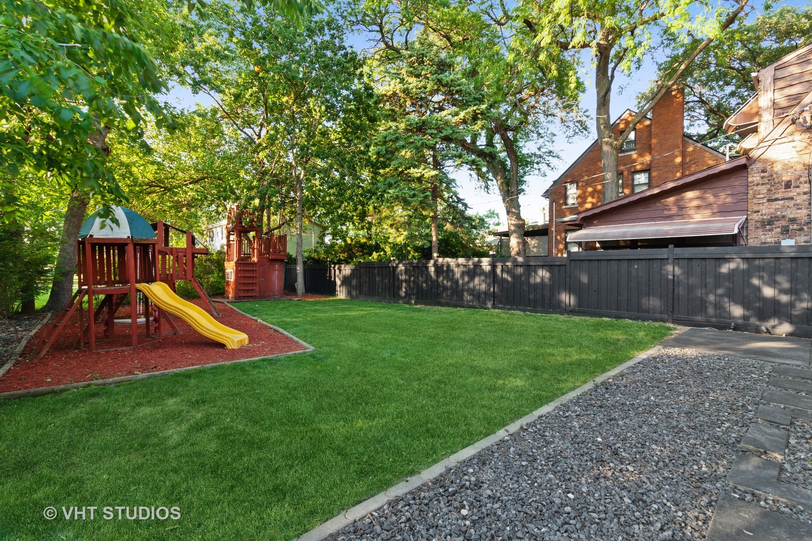 555 Byrd Road Riverside, IL 60546 - Photo 25 of 31