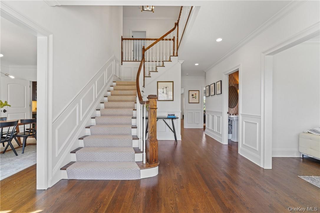 81 Spier Road Scarsdale, NY 10583 - Photo 2 of 32 Entry Foyer-9ft ceilings