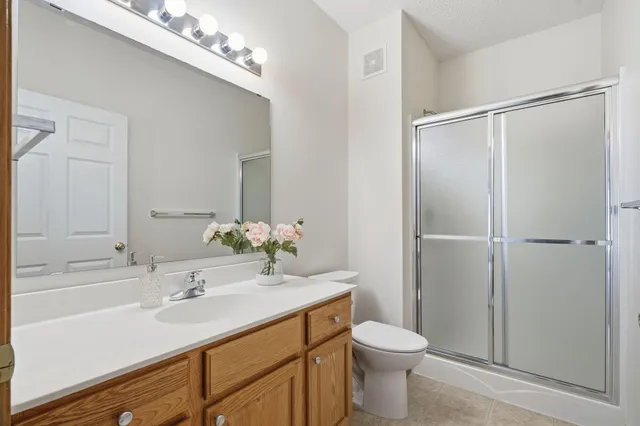 $299,900 | 20452 Cypress Drive, Farmington, MN 55024