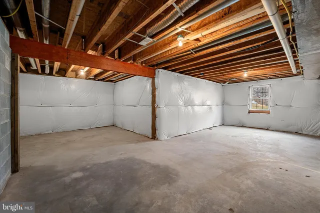 $550,000 | 327 Clydesdale Drive, Stephens City, VA 22655