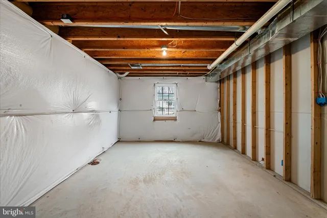 $550,000 | 327 Clydesdale Drive, Stephens City, VA 22655