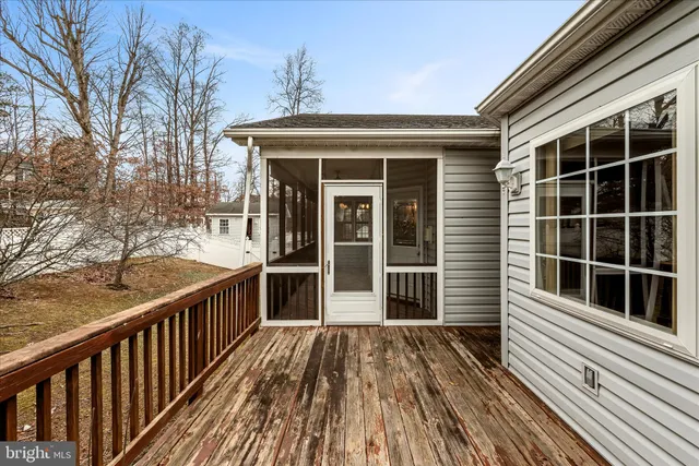 $550,000 | 327 Clydesdale Drive, Stephens City, VA 22655