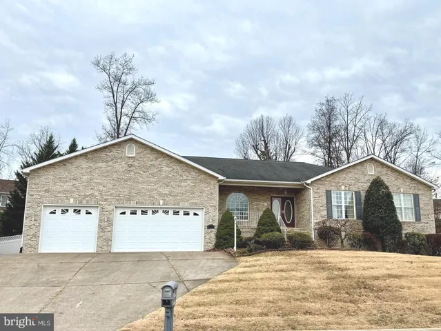 $550,000 | 327 Clydesdale Drive, Stephens City, VA 22655